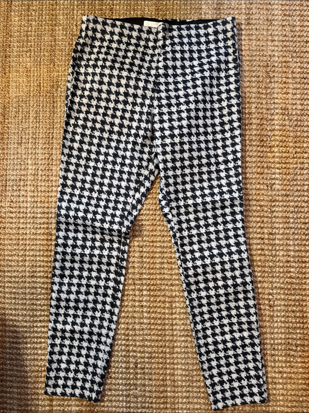 H&M Women’s Black & White Houndstooth Stretch Skinny Elastic Waistband Pants